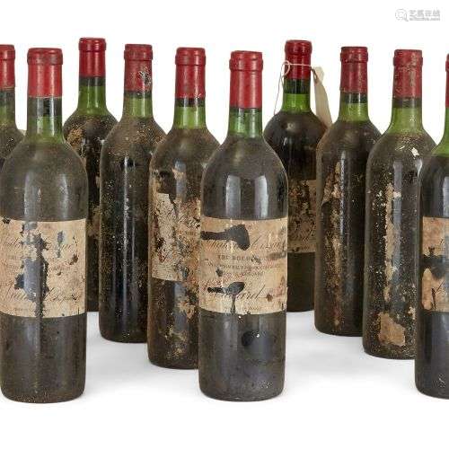 Château Cissac 1970, Haut-Médoc, deux bouteilles, ainsi qu'u...