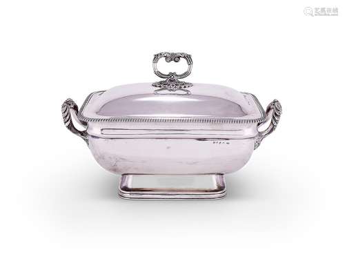 A George III silver soup tureen and cover by William Bennett...