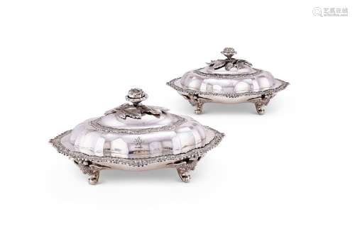 A good pair of George IV silver entree dishes and covers