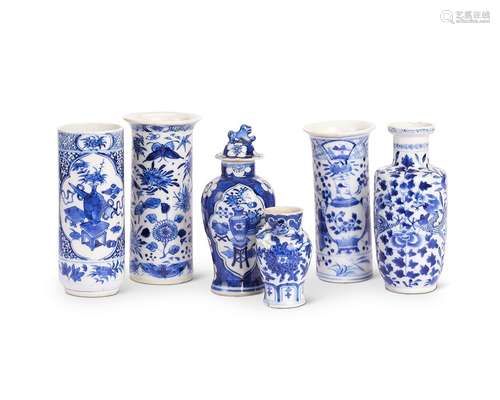 A group of Chinese blue and white porcelain vases