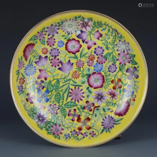Qing dynasty colorful plate with tangled flower