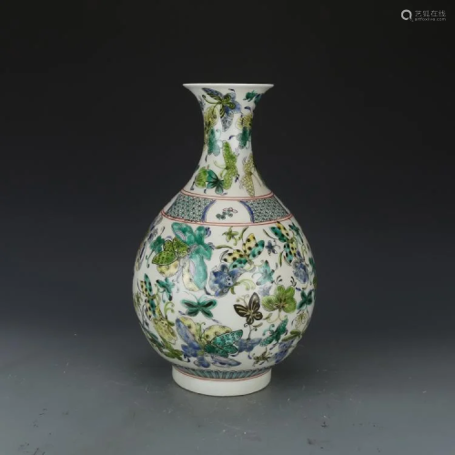 Qing dynasty Kang Xi bottle with butterfly painting
