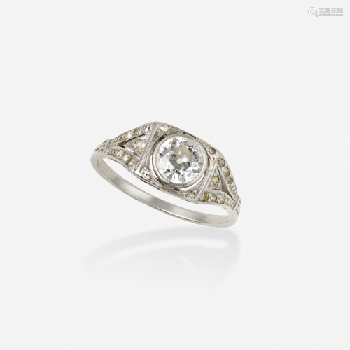 Art Deco diamond and platinum ring