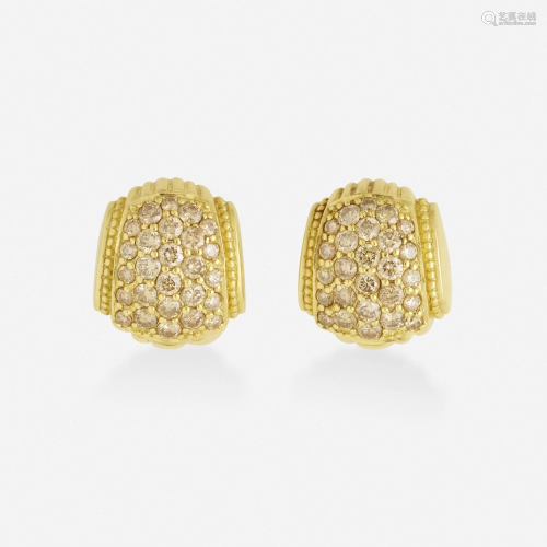 Colored diamond and gold earrings