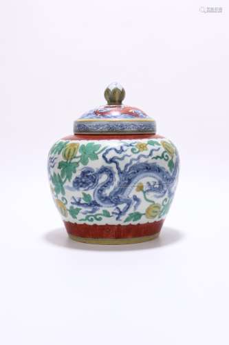 chinese doucai porcelain jar with lid