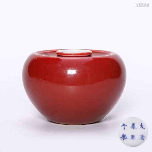 chinese red glazed porcelain apple-shaped pot