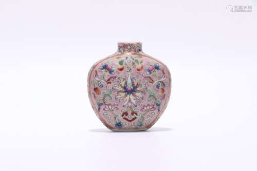 chinese famille rose porcelain snuff bottle