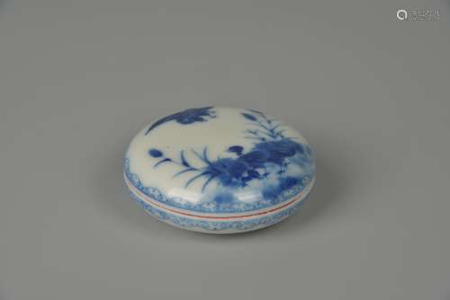 The Republic of China era, blue-and-white ink paste box with...