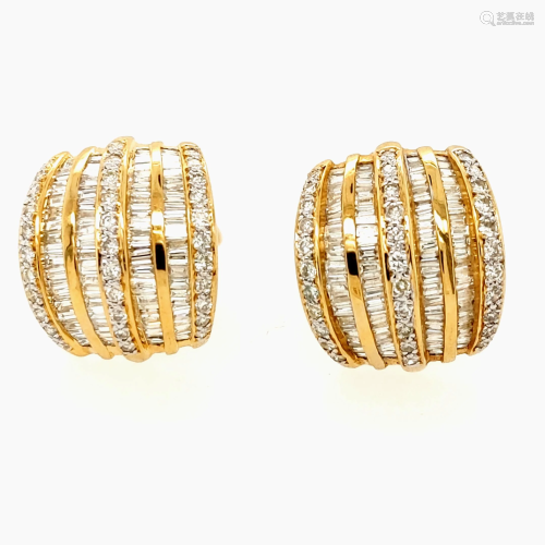 18k Yellow Gold Fashion Diamond Earrings