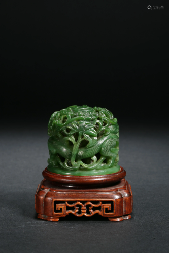 Hetian Jasper Hat Top in Qing Dynasty