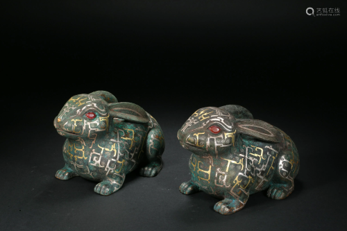 Inlaid gold and silver rabbit-shaped ornaments Han