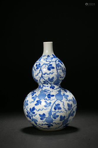 Blue and white gourd bottle in Qing Dynasty