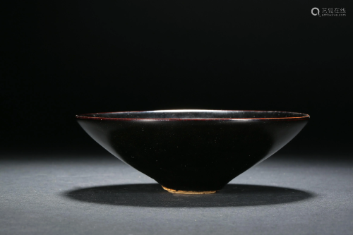 Cup with Leaf Pattern in Song Dynasty