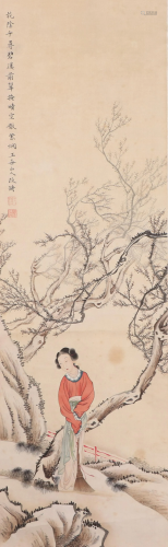 A CHINESE SILK PAINTING OF LADY STANDING BY A TREE