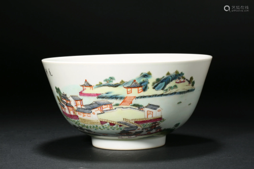 Large bowl of famille rose figures in Qing Dynasty