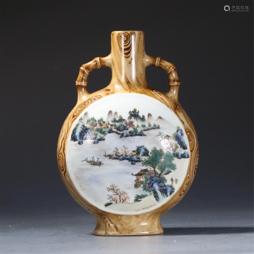 A CHINESE WOOD-GRAIN GLAZE FAMILLE ROSE MOON FLASK
