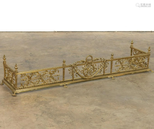 20TH C. NEOCLASSICAL STYLE BRASS FIREPLACE FENDER