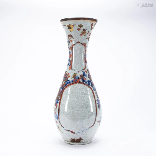 ASIAN IMARI PALETTE CRACKLE FLOOR VASE