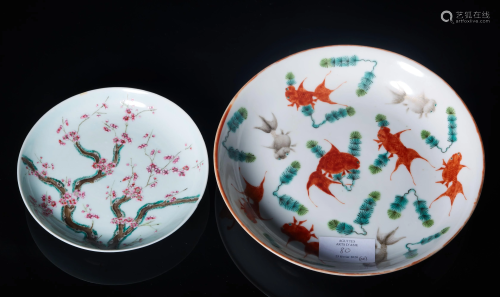 Two pastel plates in Qing Dynasty