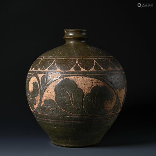 Song Dynasty Cizhou Kiln Carved Dulu Bottle