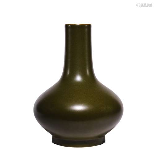 A Teadust-Glaze Bottle Vase