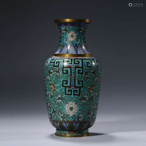 A Cloisonne Enamel Interlocking Lotus Vase