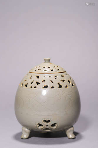 A Celadon Reticulated Tripod Censor,Possibly Song Dynasty