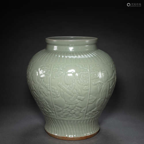 CHINESE LONGQUAN WARE FIGURES POT, MING DYNASTY