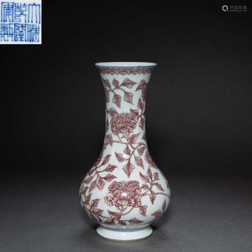 CHINESE UNDERGLAZE RED VASE, QING DYNASTY