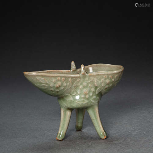 CHINESE LONGQUAN WARE JUE CUP, SONG DYNASTY