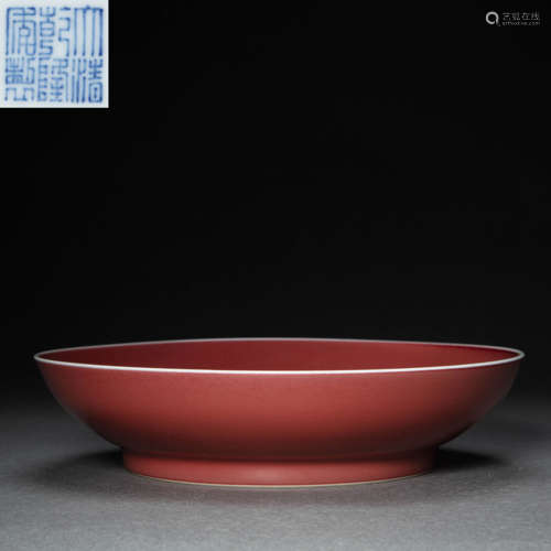 CHINESE RED-GLAZED PORCELAIN PLATE, QING DYNASTY