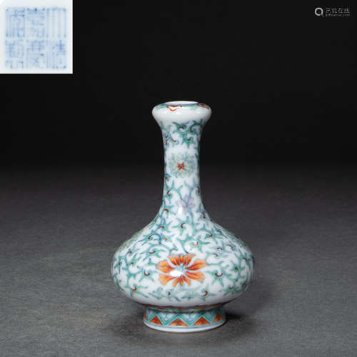 CHINESE FAMILLE ROSE ENAMEL PORCELAIN GARLIC BOTTLE, QING DY...