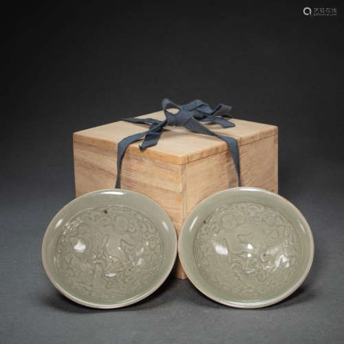 A PAIR OF CHINESE YAOZHOU WARE BABY BOWL, SONG DYNASTY