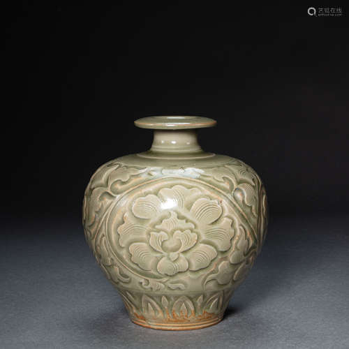 CHINESE YAOZHOU WARE MEI BOTTLE, SONG DYNASTY