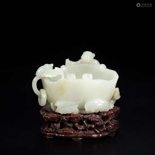 CHINESE HETIAN JADE DOLL BRUSH WASH, QING DYNASTY