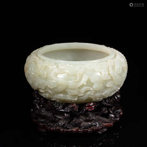 CHINESE HETIAN JADE CARVED DRAGON PATTERN BRUSH WASH, QING D...