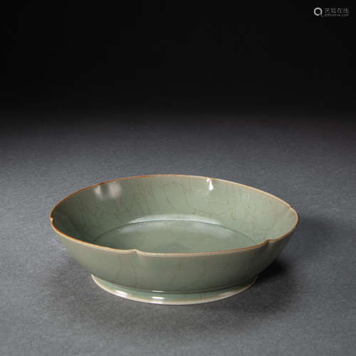 CHINESE RU WARE PLATE, SONG DYNASTY