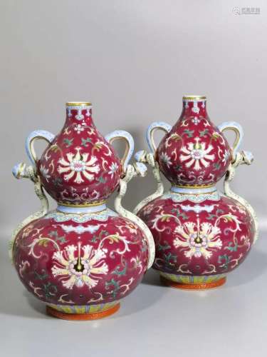 Qing Emperor Qianlomg Period Mark, Rough Red Glaze Gourd-sha...