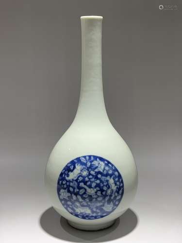 Qing Dynasty Kangxi Period Made Mark, Blue and White Lion Pa...