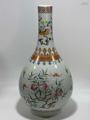 Qing Emperor Qianlong Period Mark, Famille Rose Glaze Porcel...