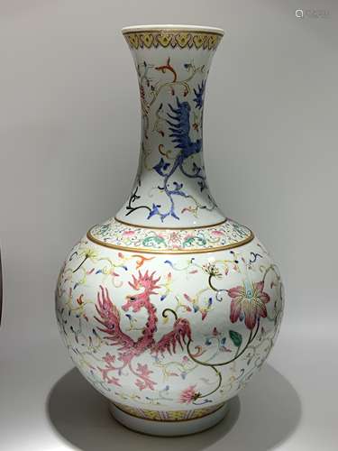 Qing Emperor Guangxu Period Mark, Famille Rose Glaze Phoenix...