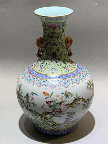 Qing Emperor Qianlong Period Mark, Famille Rose Glazed Pomeg...