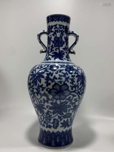 Qing Emperor Qianlong Period Mark, Blue and White Glazed Por...
