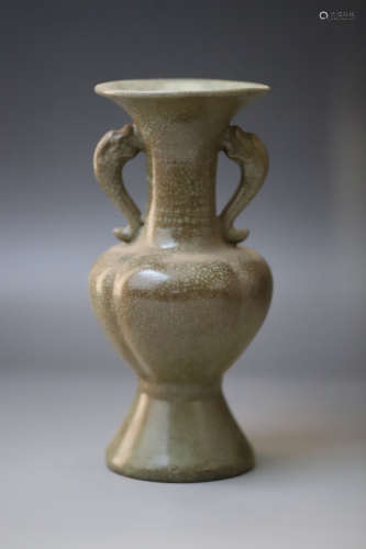 A Ge Type Double Ear Porcelain Vase