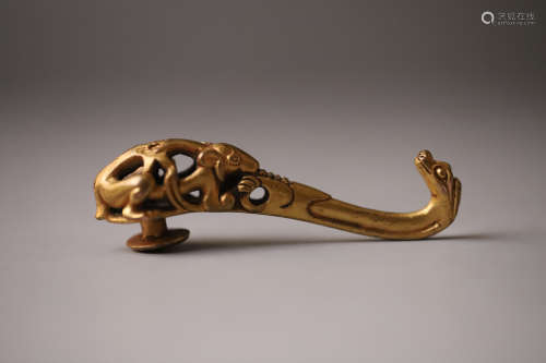 A Gilt Bronze Dragon Pattern Hock