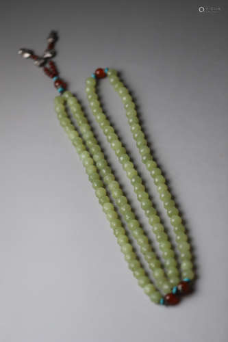 A Jade Beads Necklace