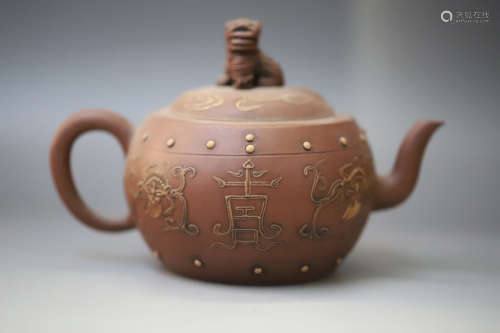 A Longevity Pattern Purple Clay Teapot