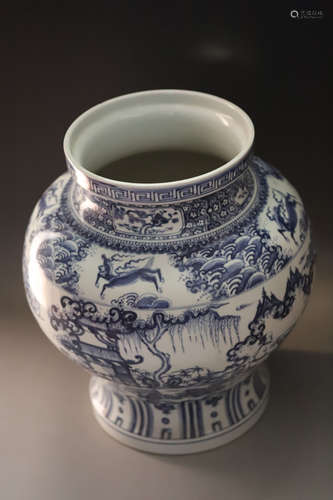 A Blue and White Porcelain Character Pattern Porcelain Jar