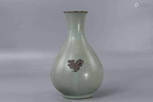 Spring bottle of jade pot in Song Ru kiln