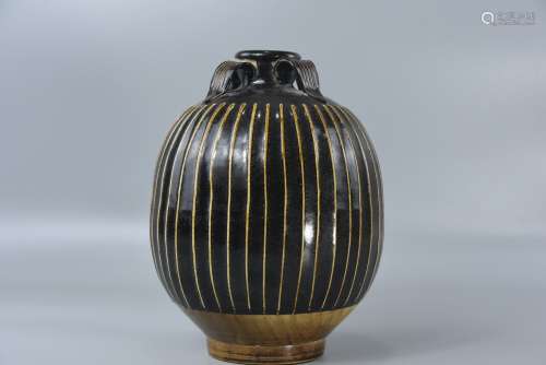 Line can of Cizhou kiln in Song Dynasty